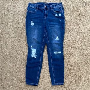 Maurice’s Distressed Jean Jeggings